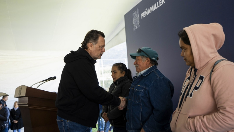 Fortalece Mauricio Kuri el campo queretano con entrega de apoyos en Peñamiller 
