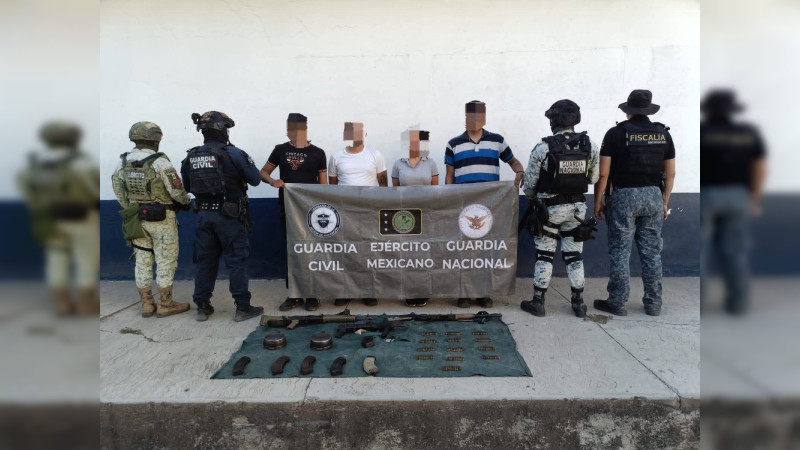 Ejército y GN capturan a “El Búho”, “El Cucú” y dos más tras feroz enfrentamiento armado en Múgica, Michoacán  