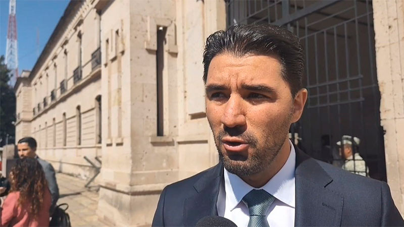 Edil de Sahuayo propone homologación salarial y apoyo a policías municipales en reunión de seguridad con García Harfuch 