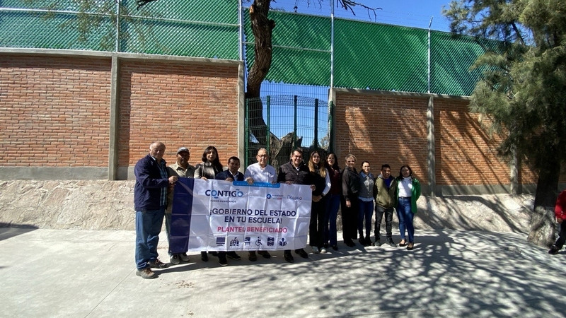 Refuerza IFEQ obras educativas en Pedro Escobedo 