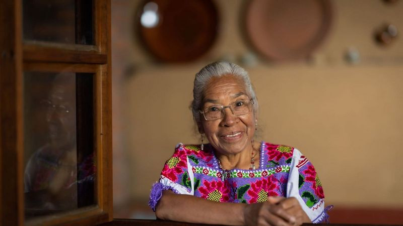 María Inés Dimas, orgullosa de ser maestra cocinera tradicional purépecha: Sectur 