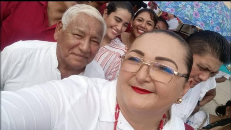 Ultiman a síndica de Morena en Palizada, Campeche; iba a bordo de su automóvil 