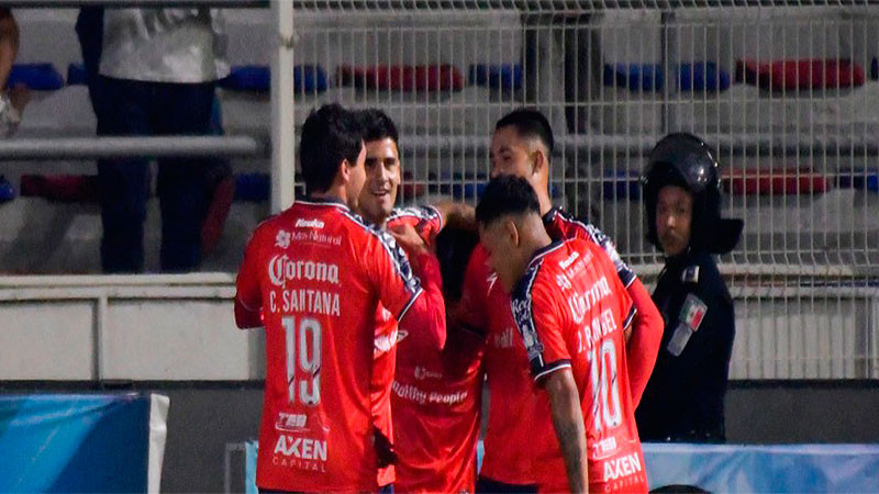 Mantiene la ventaja la Trinca Fresera al sacar empate sin goles del Estadio Morelos 