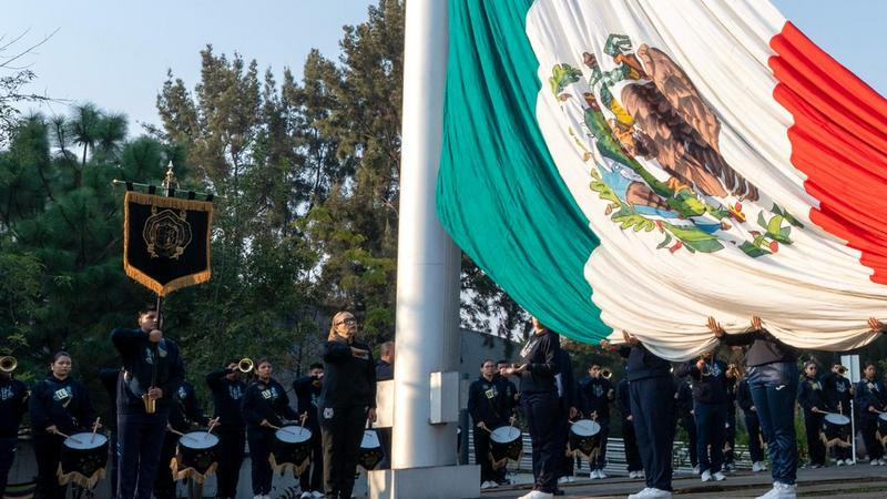 Con fortaleza y unidad, UMSNH conmemora el 115 aniversario del inicio de la Revolución Mexicana 