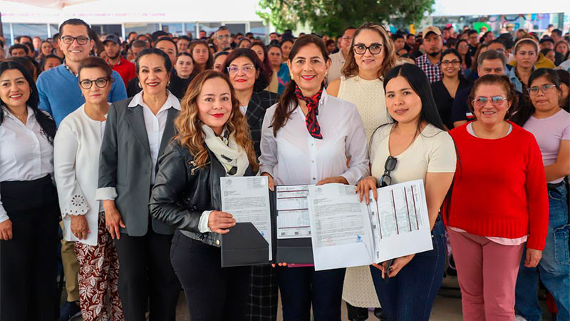 La educación es la gran fortaleza de Michoacán: Gabriela Molina 