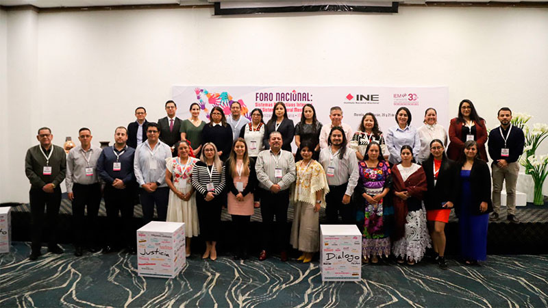 Autoridades electorales analizan experiencias y desafíos en contextos indígenas durante el primer día del Foro Nacional 