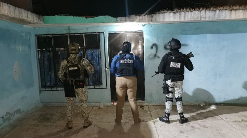 Tras cateo en Morelia, aseguran más de 500 dosis de narcótico y detiene a tres personas 