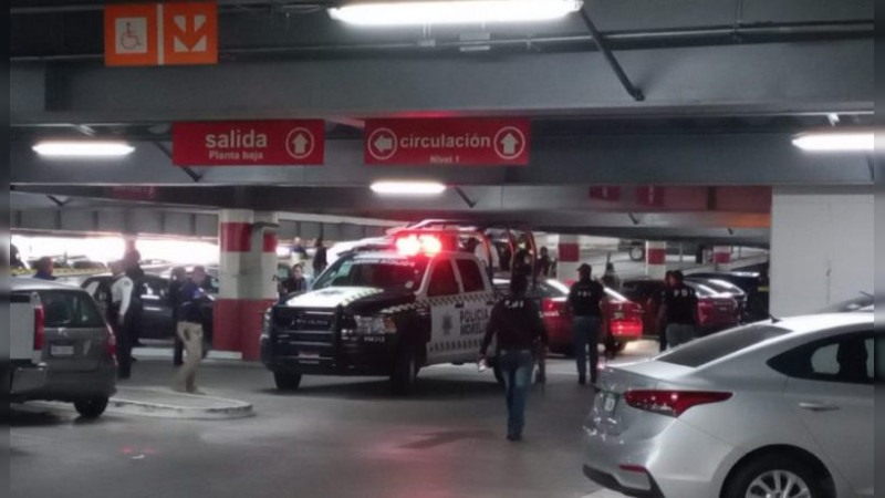 Juez absuelve a acusados del homicidio del abogado Francisco Javier Valencia y su escolta en Plaza Las Américas de Morelia 