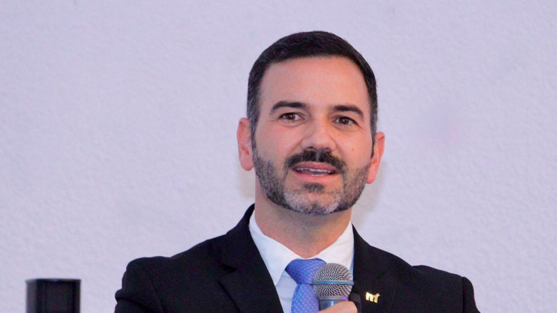 Yankel Benítez reconoce papel de profesionistas como pilares del desarrollo de Morelia y Michoacán 