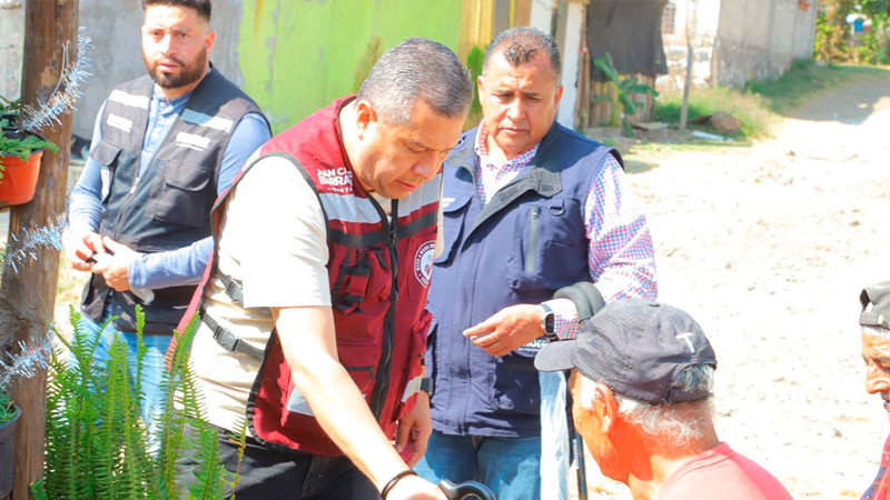 Barragán continúa llevando Mano a Mano Camina Seguro a quienes más lo necesitan 