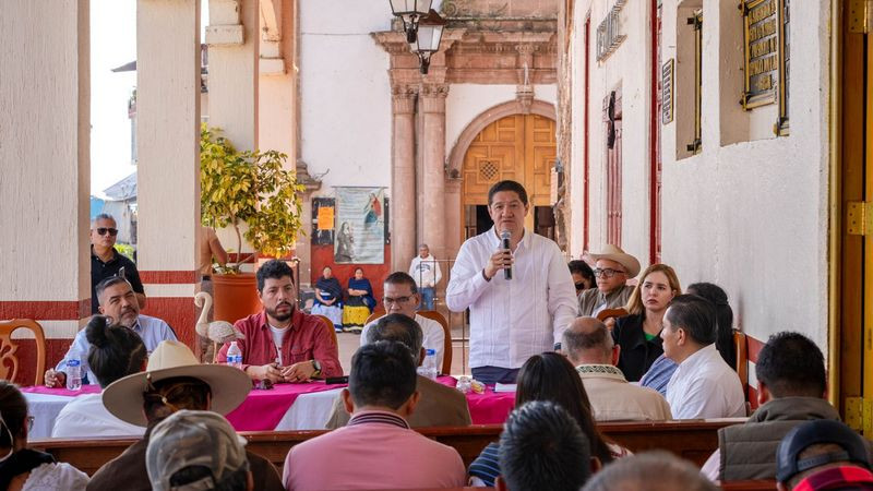 Poder Judicial de Michoacán fortalece diálogo con comunidades indígenas en el encuentro “Pluriversos de la Justicia” en Janitzio 