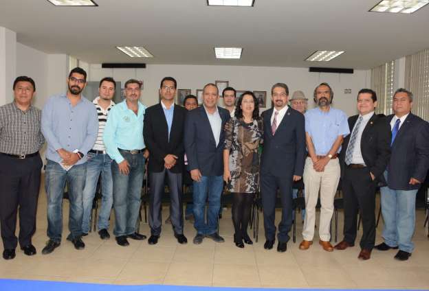 A trabajar en la unidad, convoca el Rector de la UMSNH a nuevos directores 