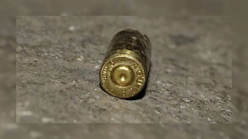 Reportan enfrentamiento entre grupos armados en la autopista Siglo XXI, cerca de la caseta de Zirahuén, Michoacán 