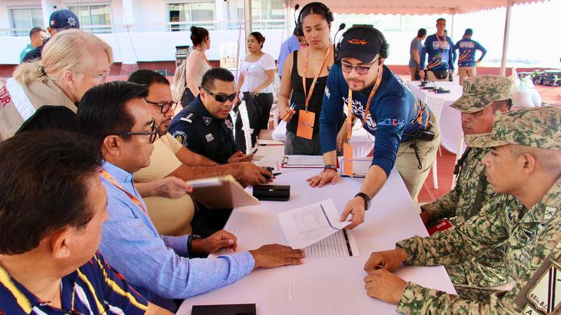 Se instala Centro de Mando para garantizar la seguridad del Acapulco Air Show 2025 