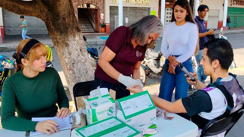 Con Ferias de la Salud se impulsa la Prevención en Uruapan 