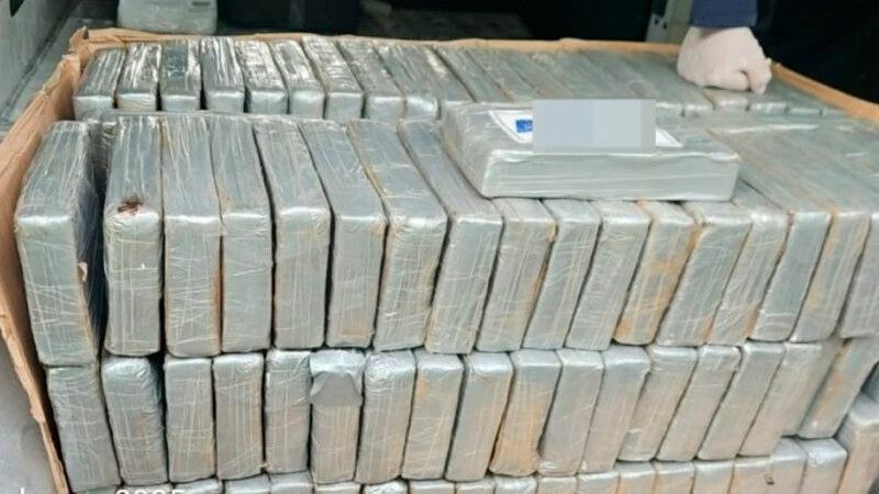 Desmantelan red de trasiego de estupefacientes que operaba en el AICM; dan golpe de más de 90 millones al crimen 