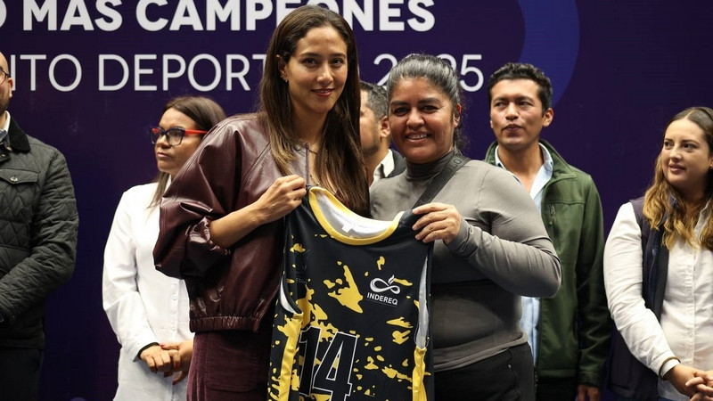 Equipa INDEREQ a más de 12 mil integrantes de organizaciones y ligas deportivas 