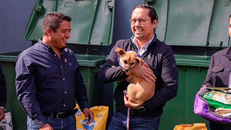 Impulsa presidente municipal de Corregidora la colecta "Abriga a tu Mascota", para animalitos rescatados  