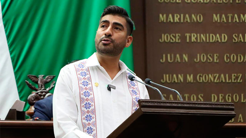 Impulsa Alfonso Chávez reforma en Michoacán para garantizar el derecho de niñas y niños a vivir en familia 