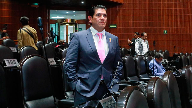  Presenta Ernesto Núñez Aguilar reforma al artículo 18 constitucional para proteger a adolescentes del reclutamiento criminal 