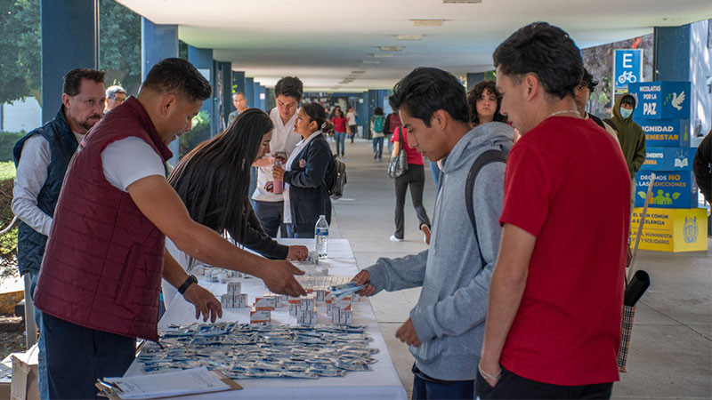 Inicia la Feria de la Salud en la UMSNH, asiste y aprovecha los servicios 
