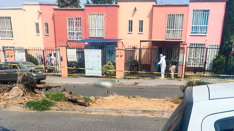 Hombre es víctima de un ataque armado y fallece en el Fraccionamiento La Estancia de Apaseo el Grande, Guanajuato