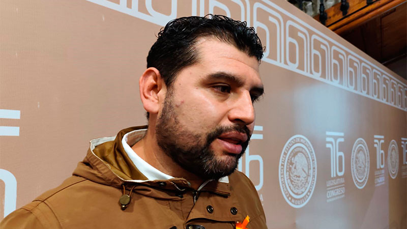 Líder del PRD en Michoacán denuncia lentitud en liquidación de 45 rabajadores; Responsabilizan al interventor 