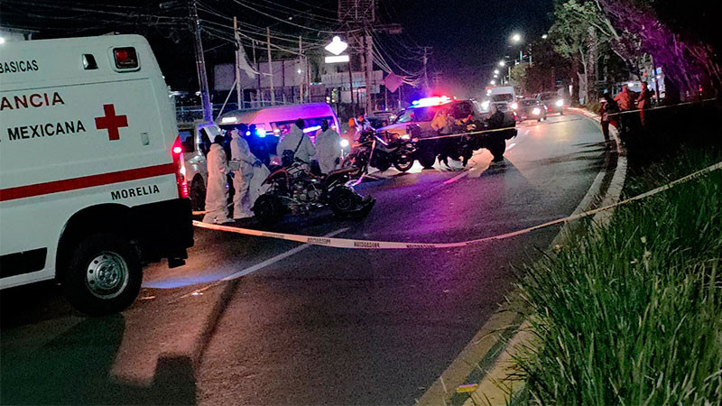 Pierde la vida joven al derraparse sobre el Périferico Paseo de la República en Morelia, Michoacán 