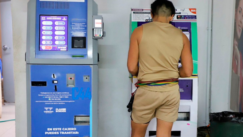 Cajeros inteligentes triplican servicios en Querétaro capital 