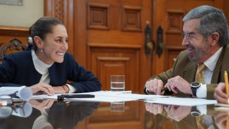 Juan Ramón de la Fuente con licencia temporal de la SRE por tema quirúrgico: Claudia Sheinbaum 