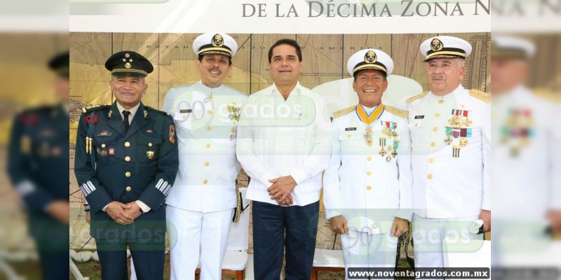 Relevan a mando de la Décima Zona Naval con sede en Lázaro Cárdenas, Michoacán - Foto 0 