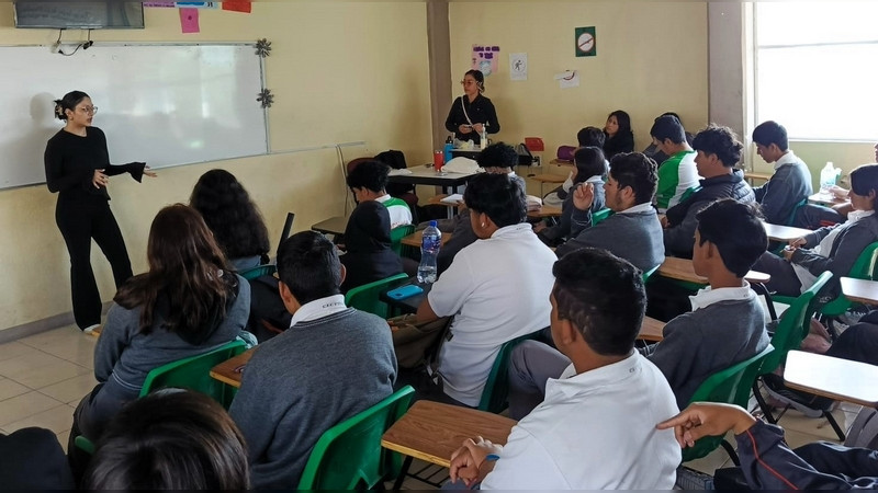 Sensibiliza CECA a estudiantes del CECYTEQ para la prevención del suicidio y el cuidado de la salud mental 