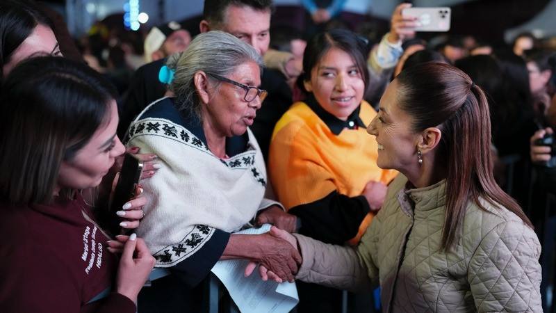 Claudia Sheinbaum cierra 2025 con 73% de aprobación, según encuesta QM–HMG 