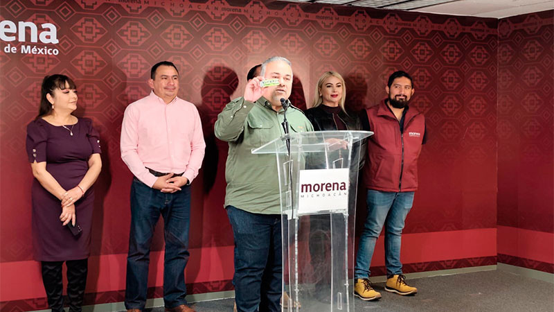 "Mira cómo estoy temblando", le responde Jesús Mora a Memo Valencia 