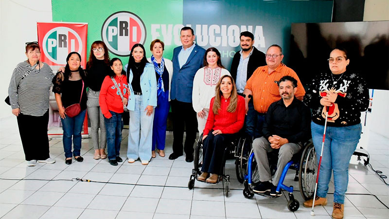 Inauguran en el PRI Michoacán elevador para personas con discapacidad y adultos mayores 