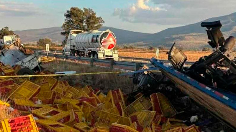 Muere trailero en accidente en la de Occidente  