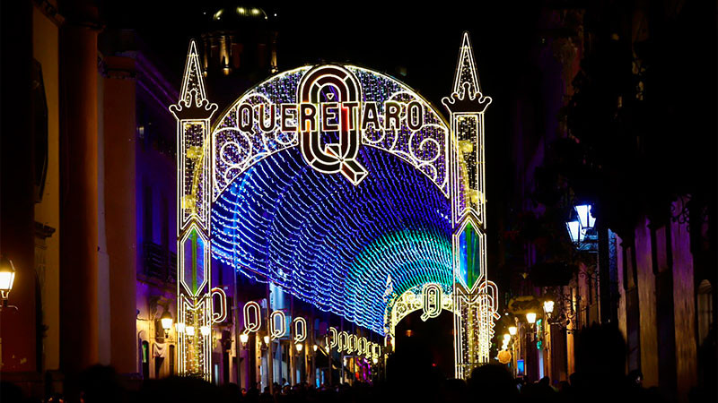 Iluminan el Centro Histórico de Querétaro  