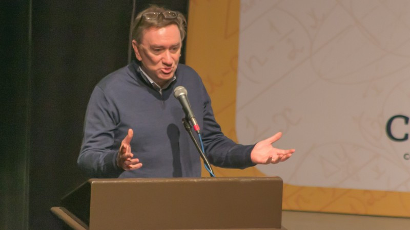 Laurent Loinard, de la UNAM Morelia, es nombrado Director del Telescopio del Horizonte de Eventos 