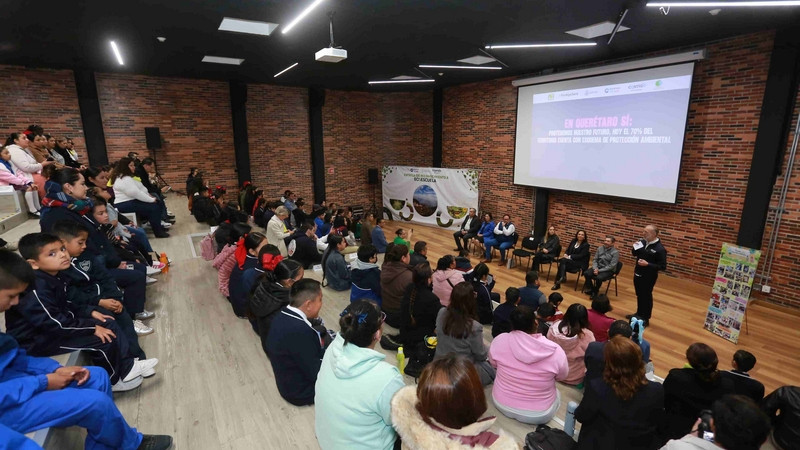 Reconoce Marco Del Prete a nueve instituciones educativas por su compromiso ambiental 