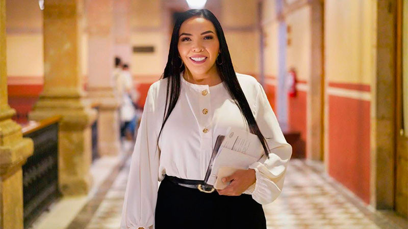 Adriana Campos exhorta a garantizar condiciones de seguridad y libre tránsito para personas migrantes en su retorno decembrino 