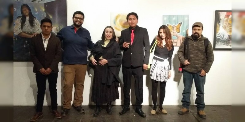 Jóvenes talento exhiben sus obras en la Casa de la Cultura - Foto 0 
