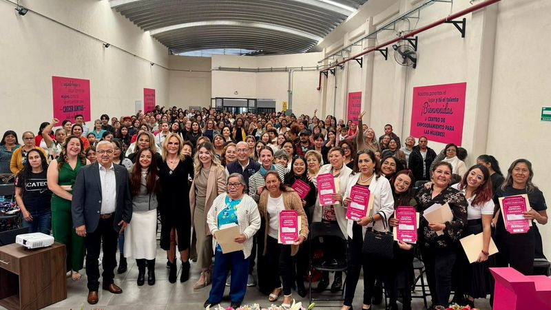 Al menos 383 mujeres concluyeron su formación del Centro de Empoderamiento para las Mujeres de Querétaro: Vanesa Garfias 