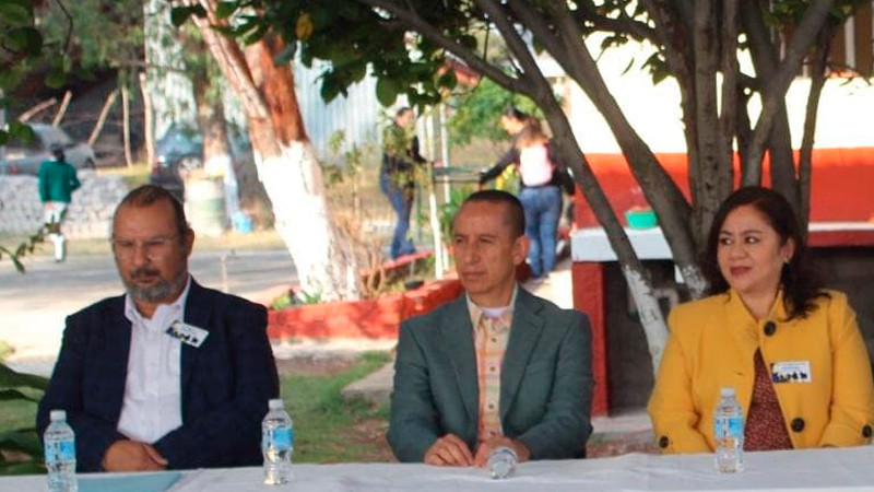 Reconoce Conejo Alejos el esfuerzo de estudiantes en el Concurso de Escoltas de Telesecundarias 