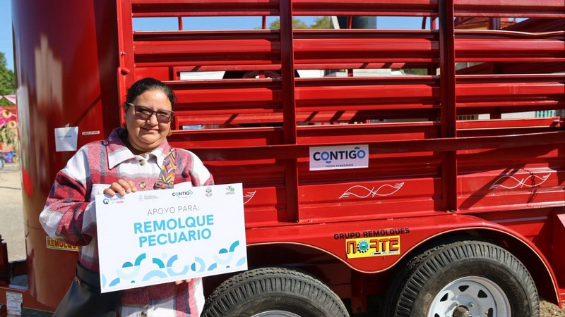 Reciben productores apoyos con valor de 13 mdp en Landa de Matamoros 