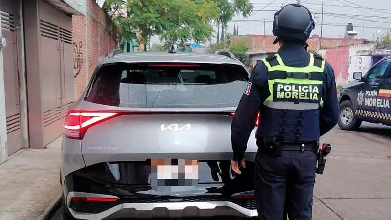 Recupera Policía Morelia vehículo robado con violencia 
