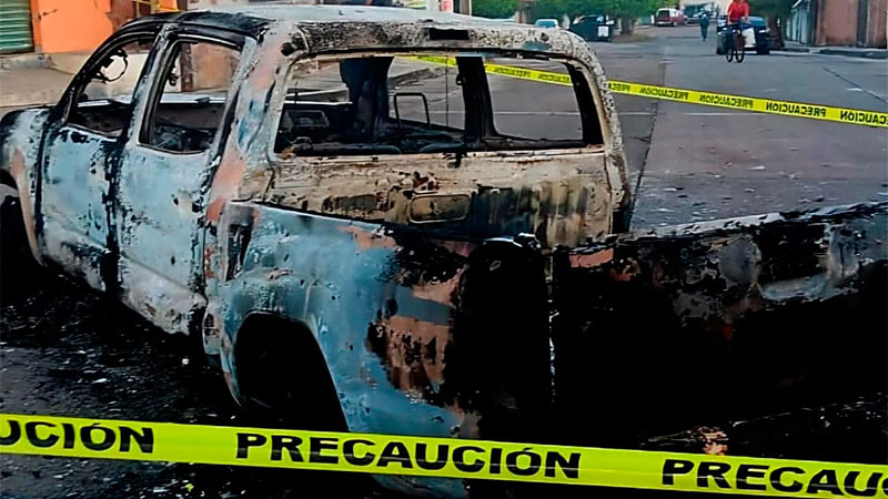 Hallan camioneta calcinada en la colonia Jeroche de Puruándiro, Michoacán  