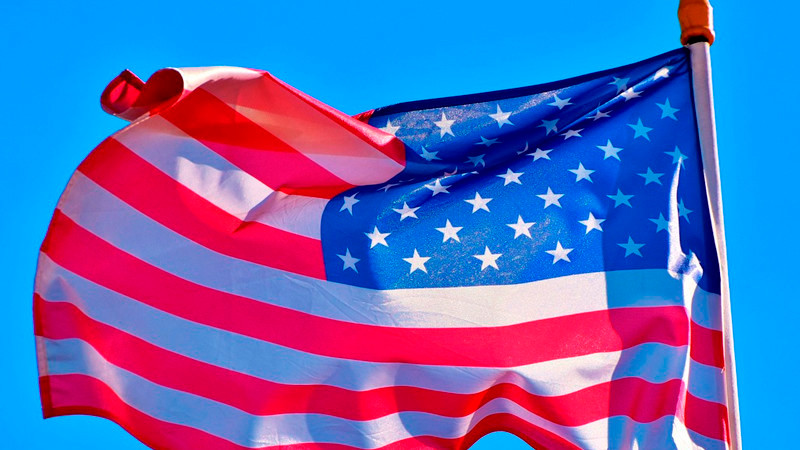 DOJ ordena crear lista de "terroristas domésticos" con sistema de recompensas 