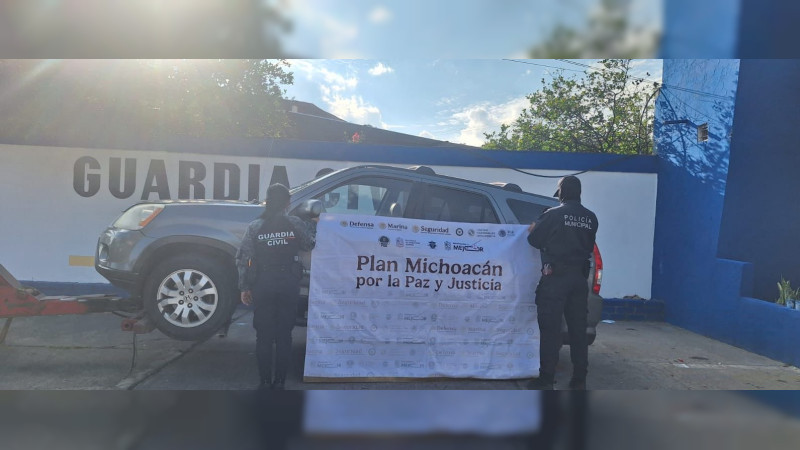 En solo 11 días, autoridades decomisan 42 vehículos y capturan a 17 presuntos implicados en delitos como parte del Plan Michoacán 