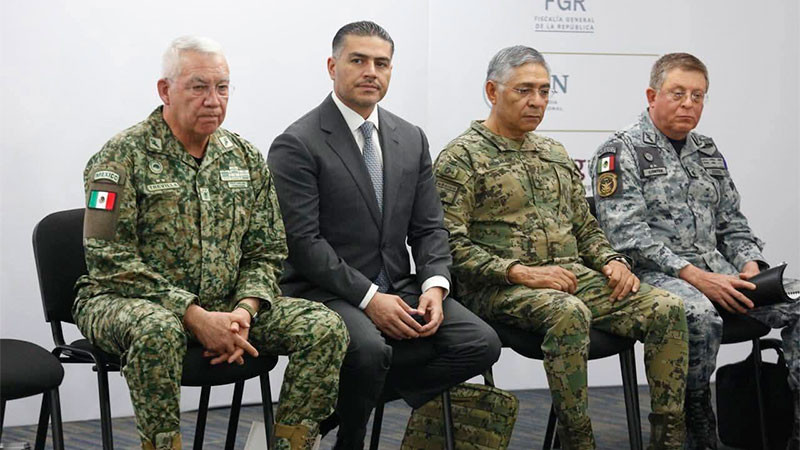 Mantienen operativo de vigilancia las fuerzas armadas federales en las zonas de producción de limón y aguacate de Michoacán 