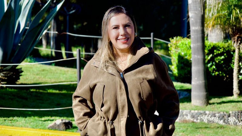 Damos seguimiento a la obra de la carretera Cuitzitán–Ixtaro en Salvador Escalante: Dayana Pérez 